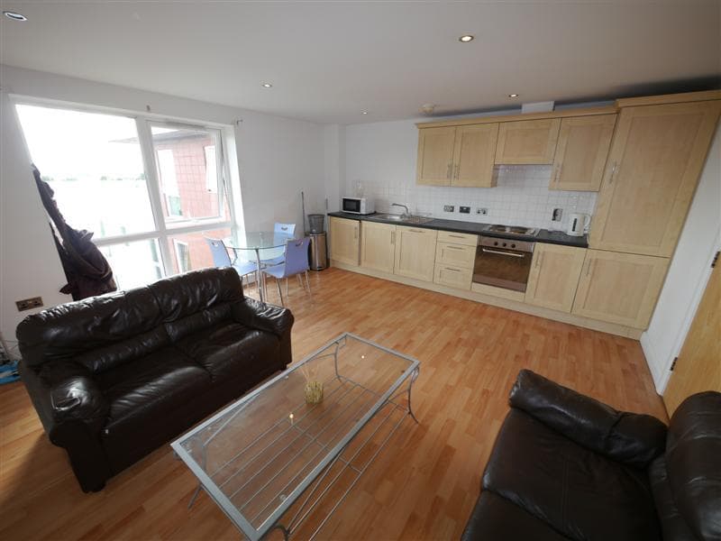 Flat 16, Holborn Central Rampart Road, Leeds - Image 2