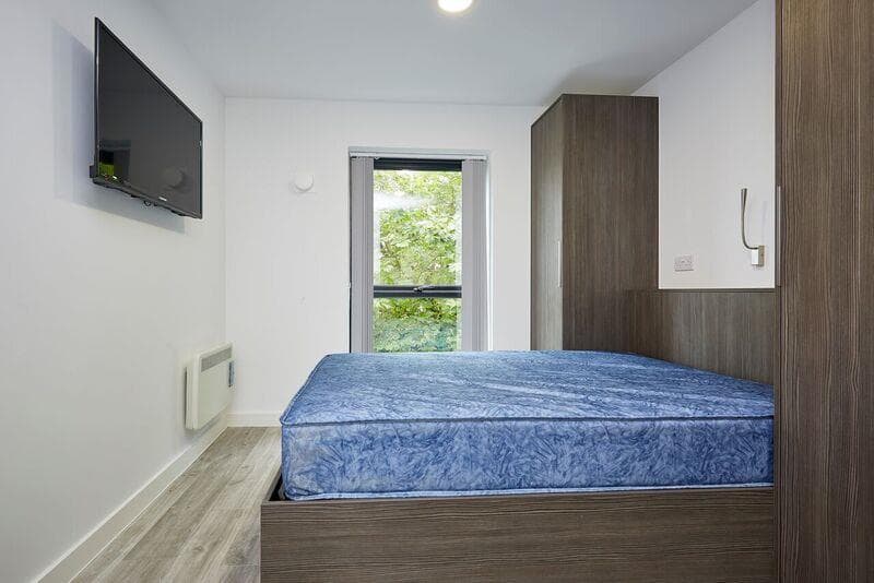 QED, Studio 1, Frederick Road - Image 2