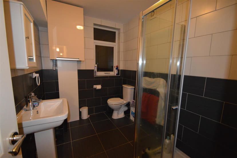 203, Dawlish Road - Image 17