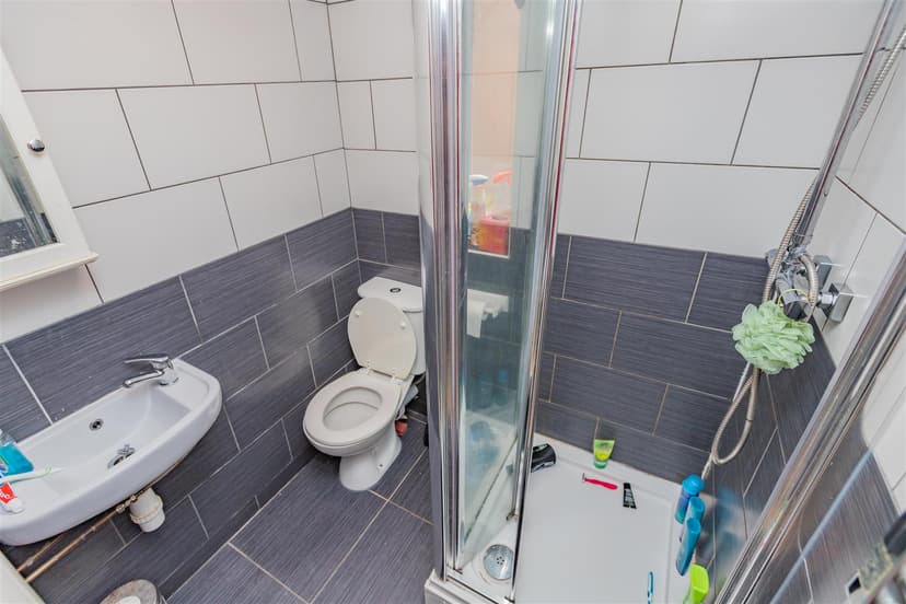 203, Dawlish Road - Image 1