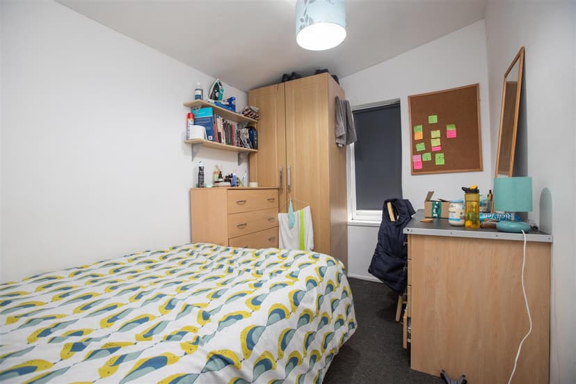 546, Bristol Road - Image 7