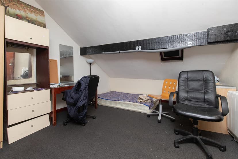 546, Bristol Road - Image 3