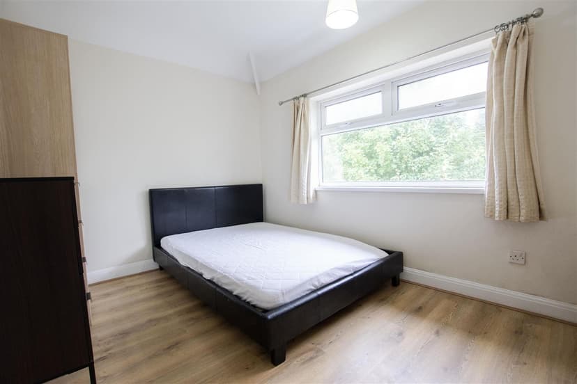 Reservoir Road - Image 4