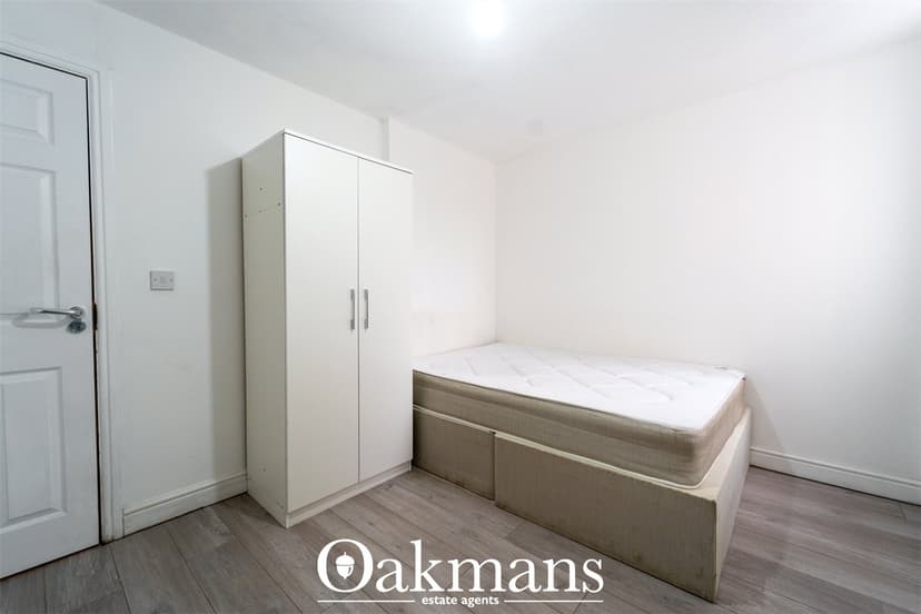 5, Croydon Road - Image 13