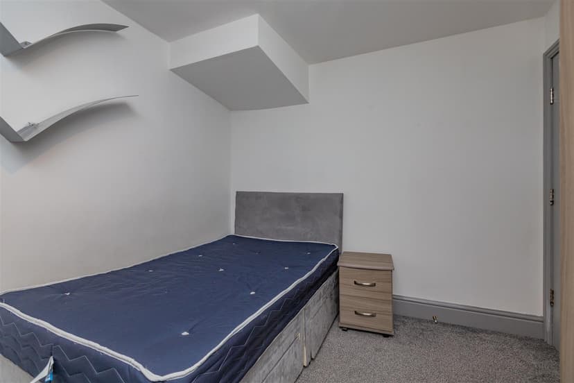 201, Heeley Road - Image 7