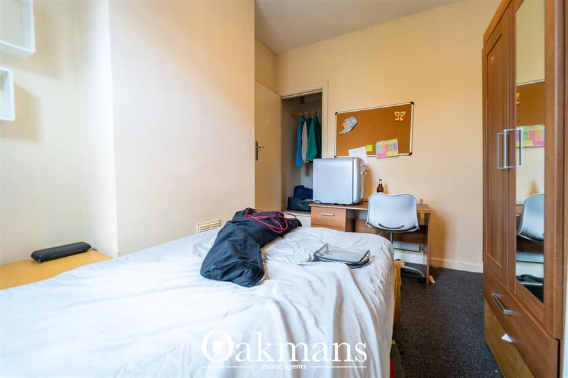 233, Heeley Road - Image 7