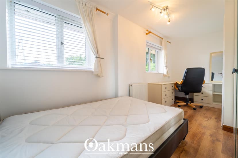 104, Heeley Road - Image 11