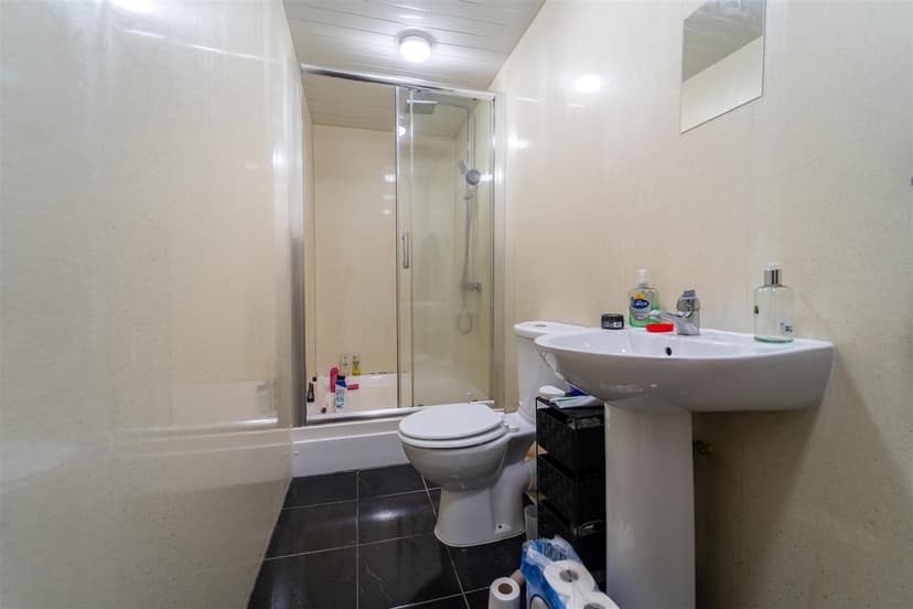 92, Alton Road - Image 18