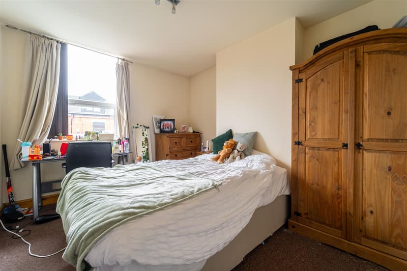 293, Tiverton Road - Image 9