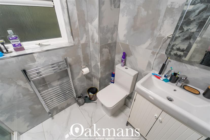 Flat 3, Appleton Court, Gilldown Place - Image 1