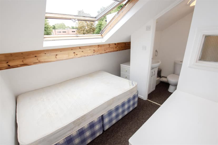 149, Dawlish Road - Image 8