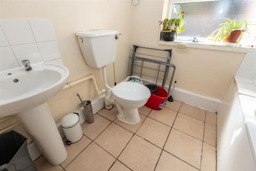 234, Tiverton Road - Image 7