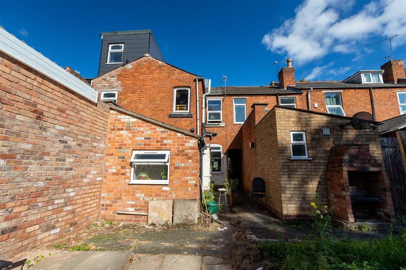 234, Tiverton Road - Image 4