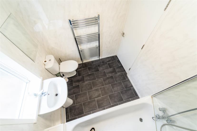 224, Tennal Road - Image 4