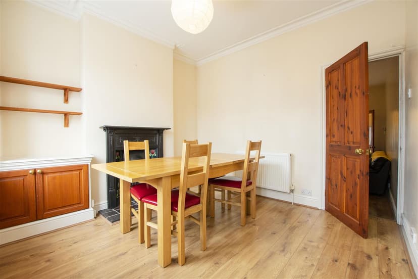 59, Northfield Road - Image 3