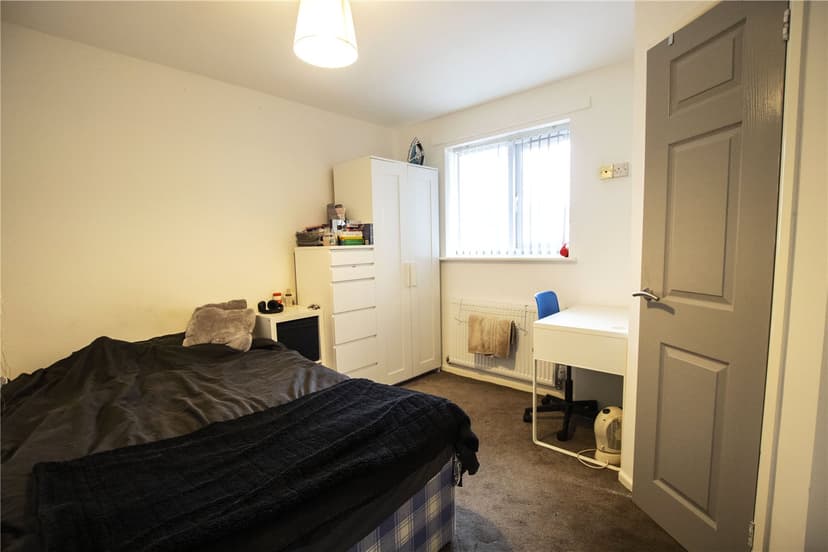 80, Heeley Road - Image 6