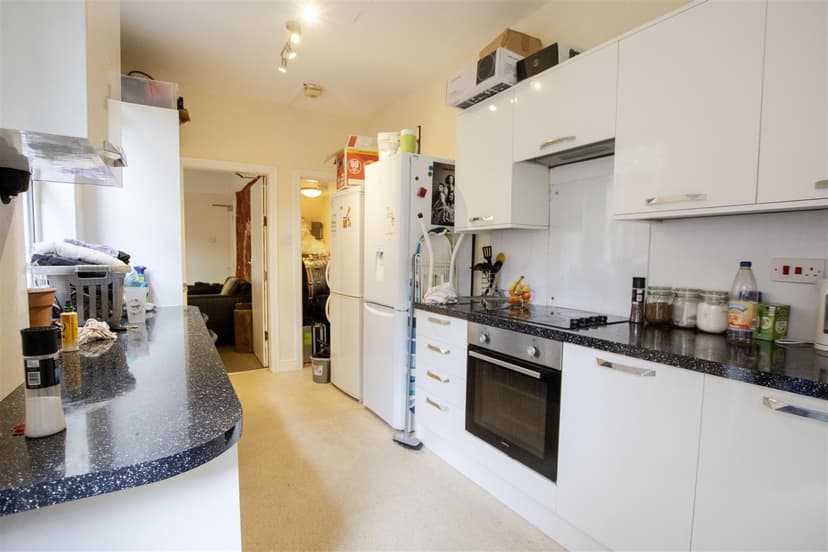 124, Raddlebarn Road - Image 15