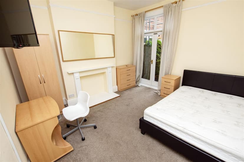 47, Ribblesdale Road - Image 8