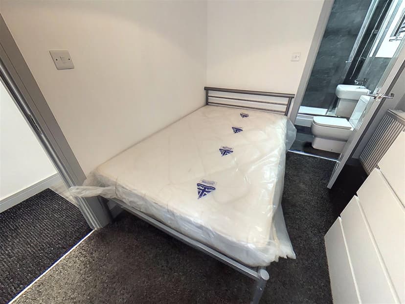 146, Dawlish Road - Image 11