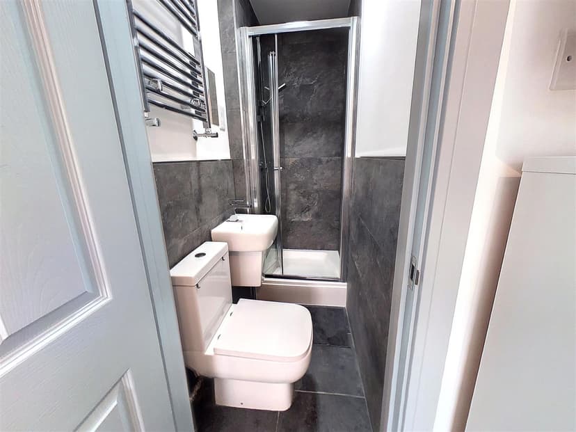 146, Dawlish Road - Image 6