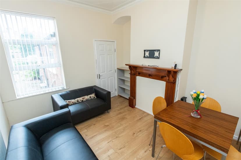 576, Pershore Road - Image 13