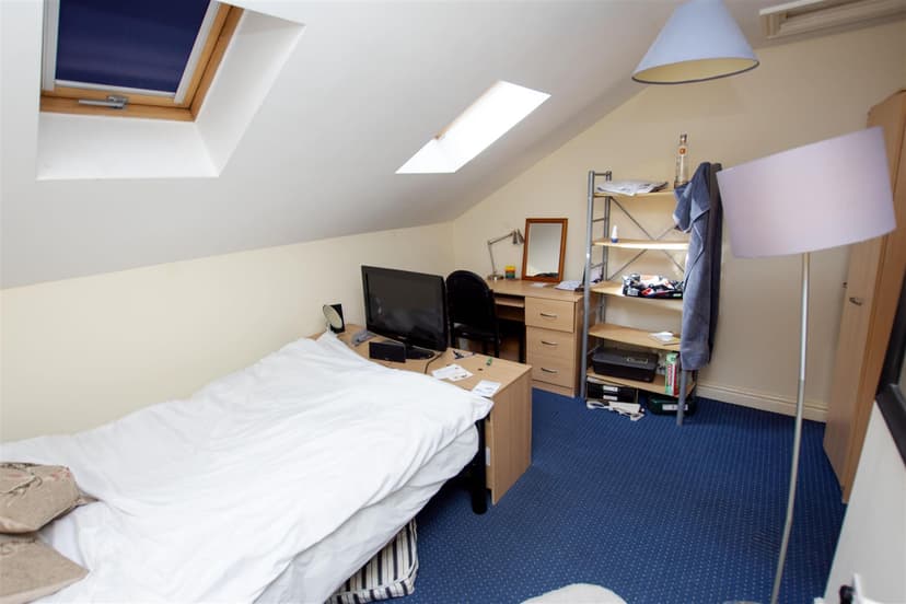 245, Heeley Road - Image 8