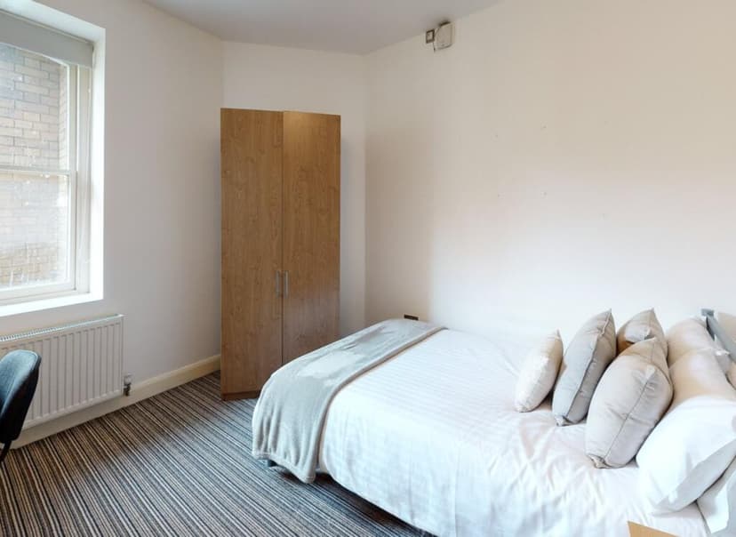 Carlton Chambers - Image 2