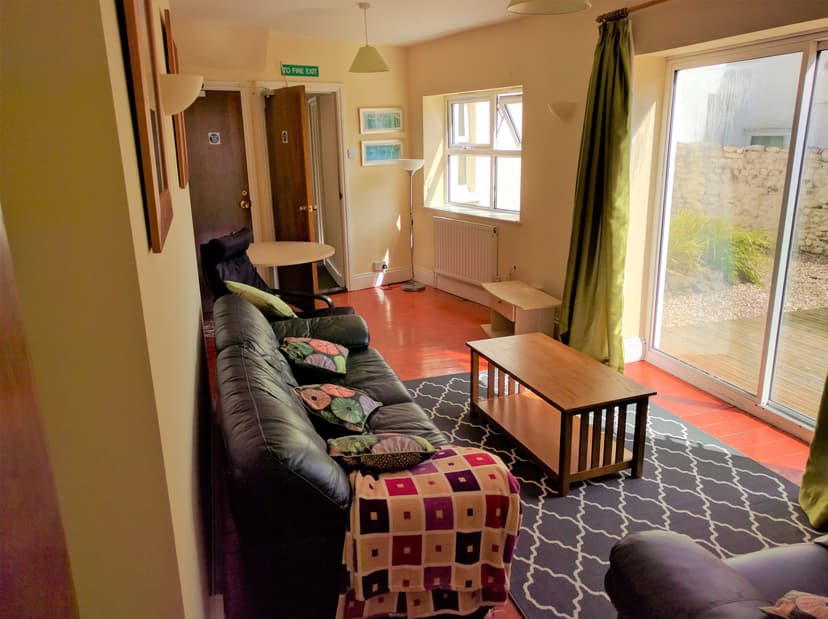 19 George Street - Image 2