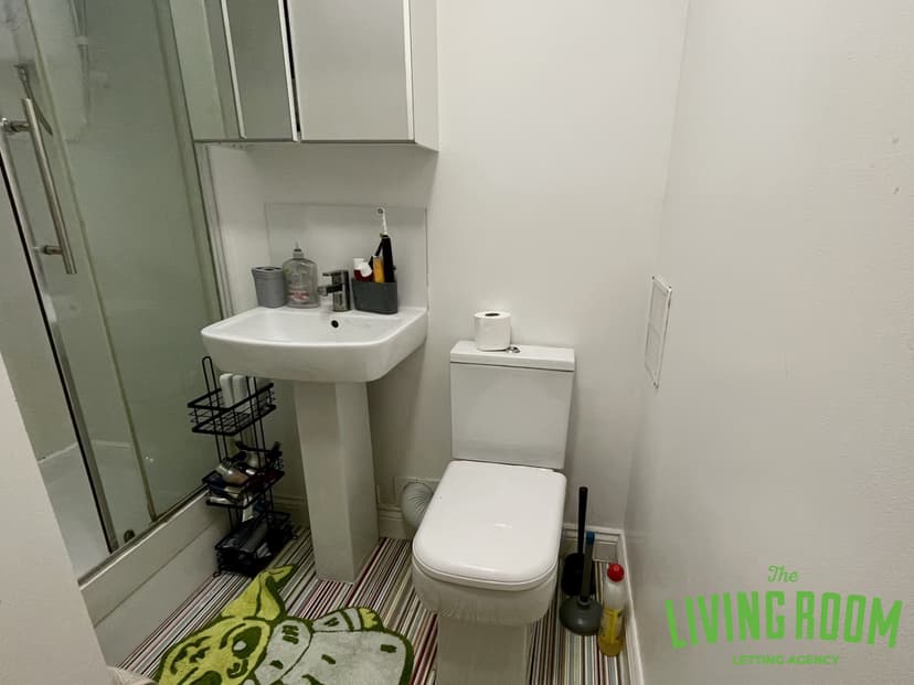 Library Court - Image 10