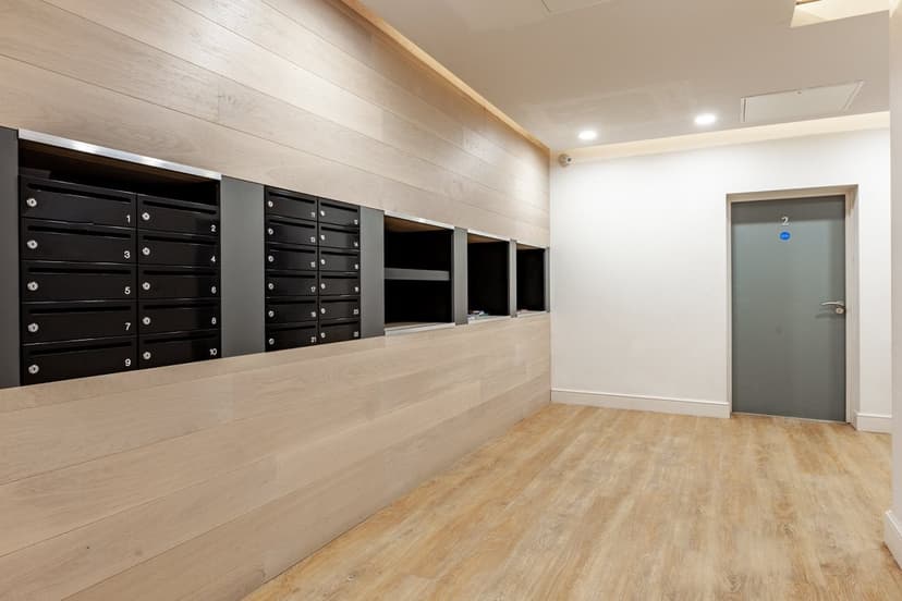 19 Princess Way, St Mary`s Court - Image 4