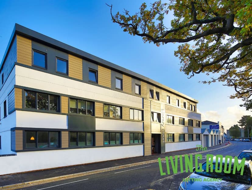 Library Court - Image 15