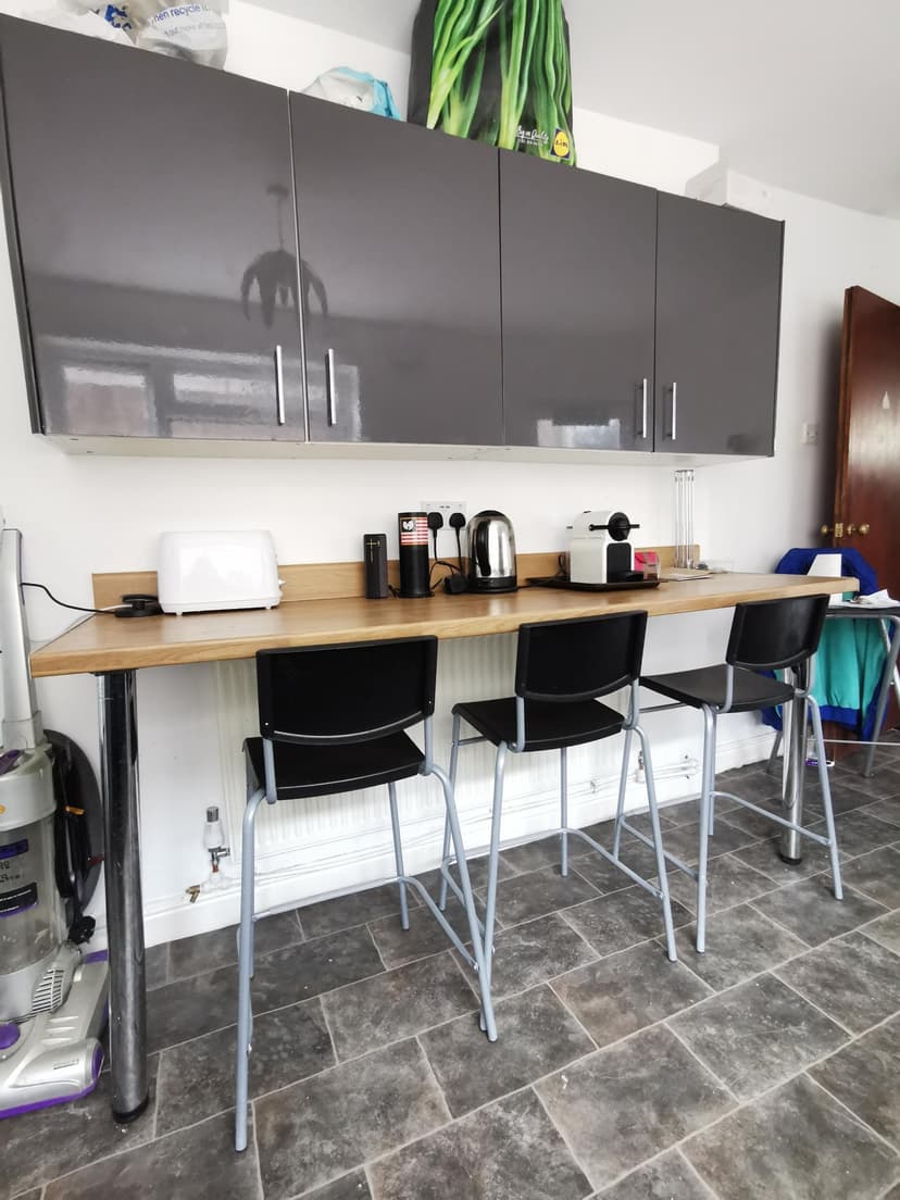 114 Western Street - Image 2