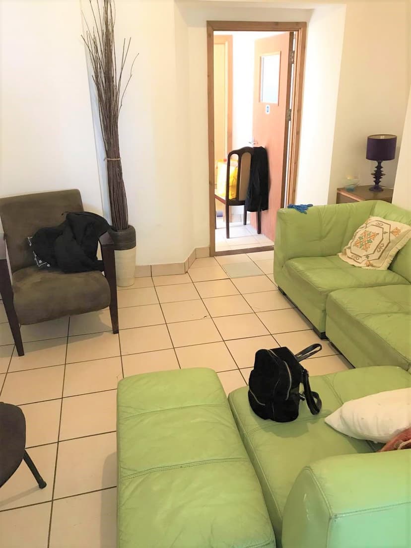 174 St Helens Avenue - Image 2