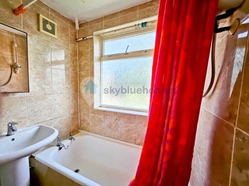 32 Landseer Road, Leicester - Image 11