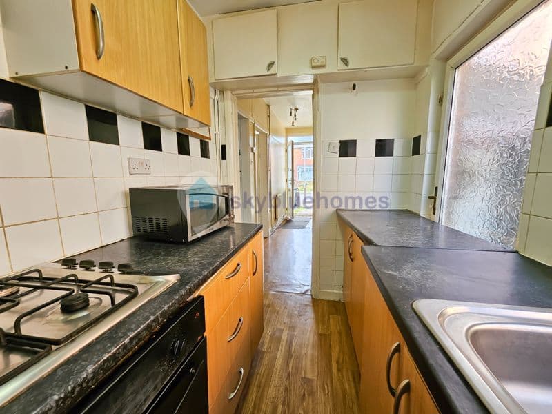 32 Landseer Road, Leicester - Image 4