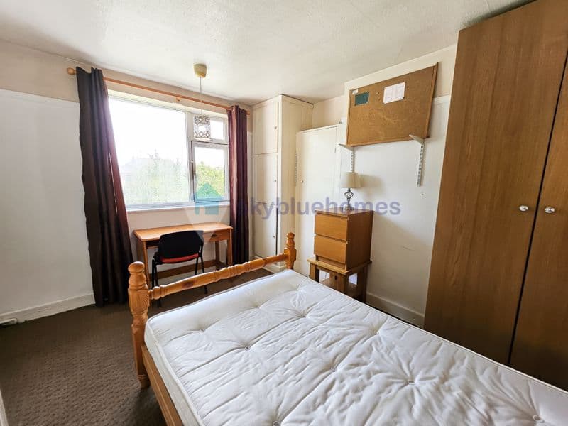32 Landseer Road, Leicester - Image 8