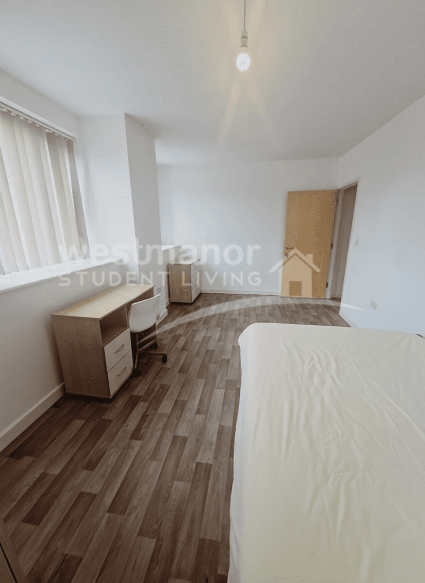 Charles Street, Leicester - Image 15