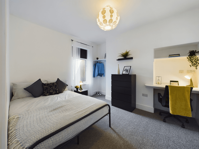 106 Rhyddings Terrace Brynmill, Swansea, SA2 0DS - Image 4