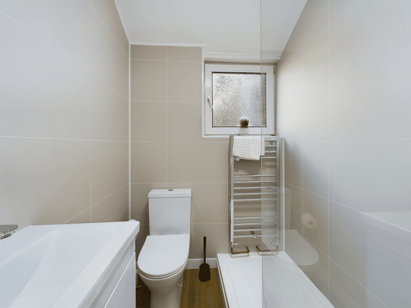 106 Rhyddings Terrace Brynmill, Swansea, SA2 0DS - Image 9