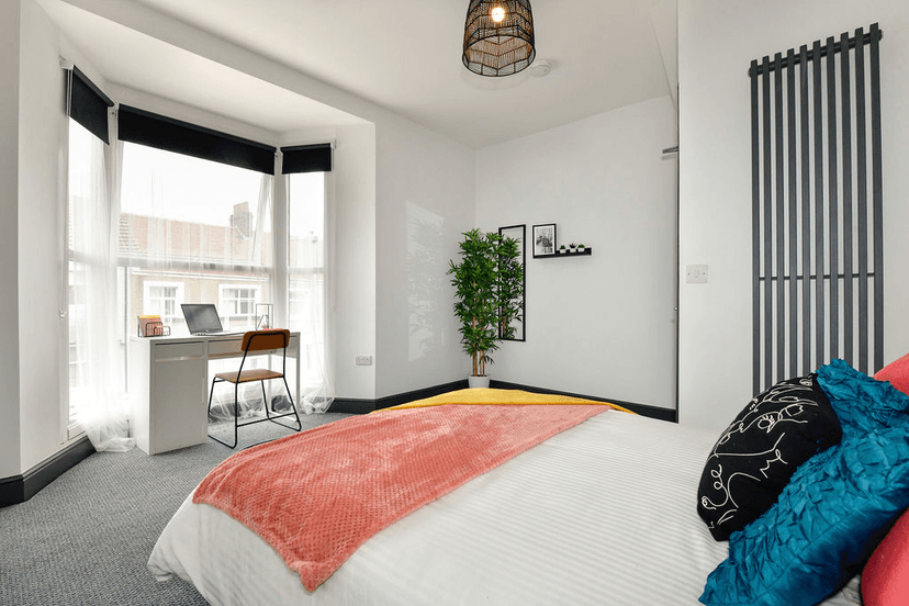 77 Rhyddings Park Road Brynmill - Image 3