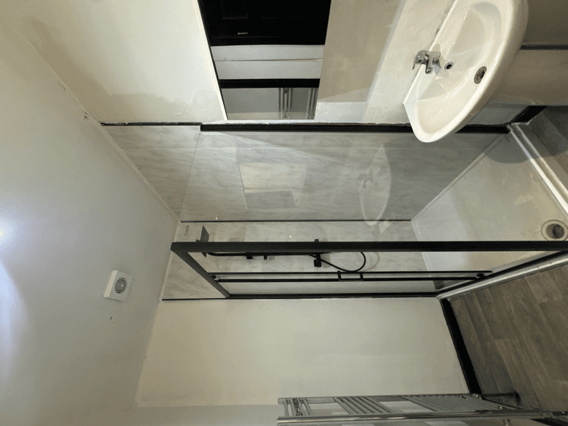 105A Walter Road, Swansea - Image 24