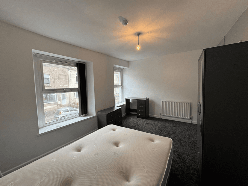 64 Westbury Street, Swansea - Image 18