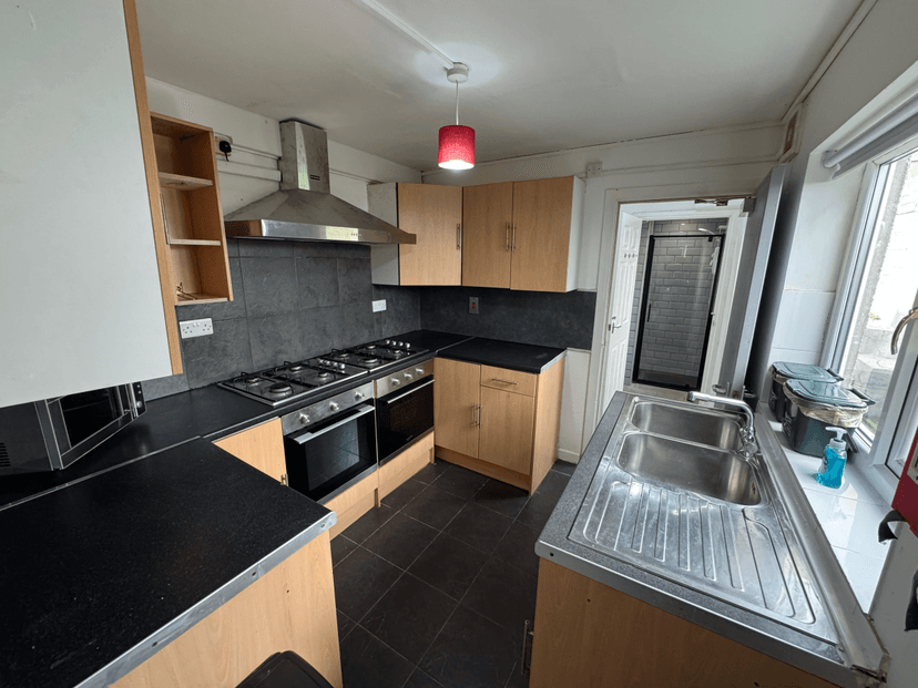 93 King Edward Road, Brynmill, Swansea - Image 3