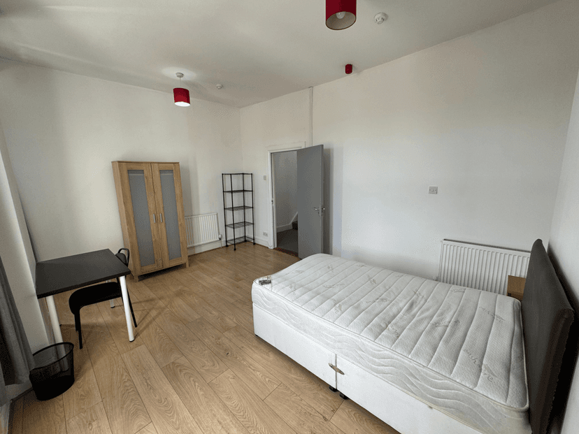 93 King Edward Road, Brynmill, Swansea - Image 11