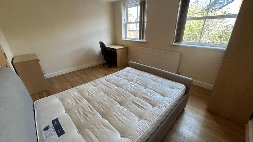 68 Eastleigh Road, Leicester - Image 9