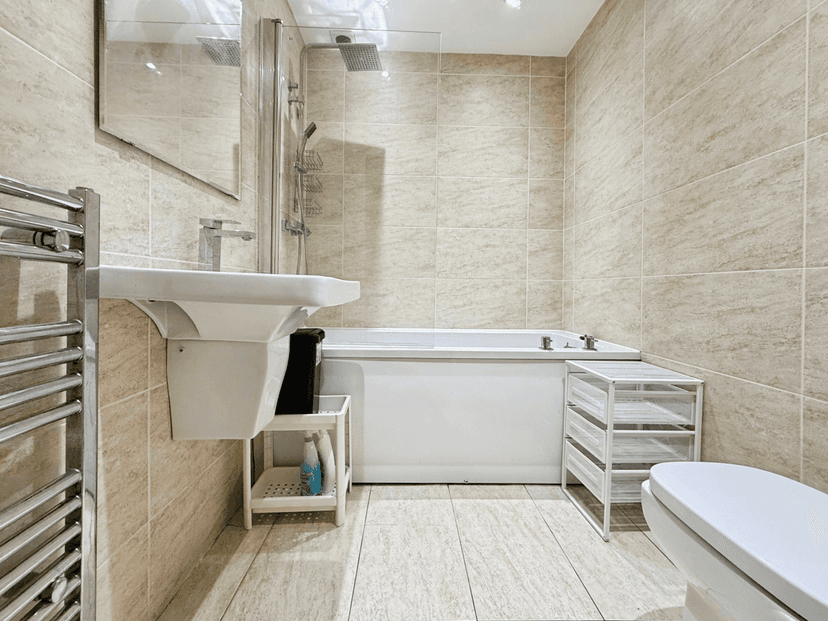 86 Eastleigh Road, Leicester - Image 14