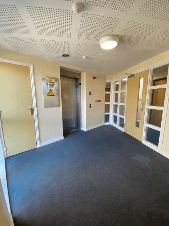 33 Richmond Court, Exeter, EX4 - Image 9