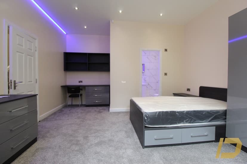 F2 - 181 HYDE PARK ROAD - Image 4