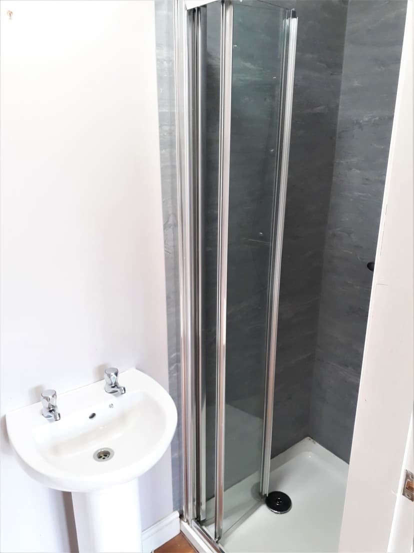 Kingswood Road - Image 9