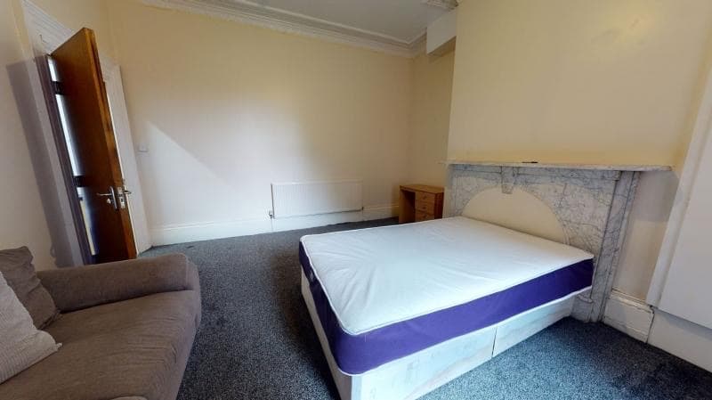 62 CARDIGAN ROAD - Image 10